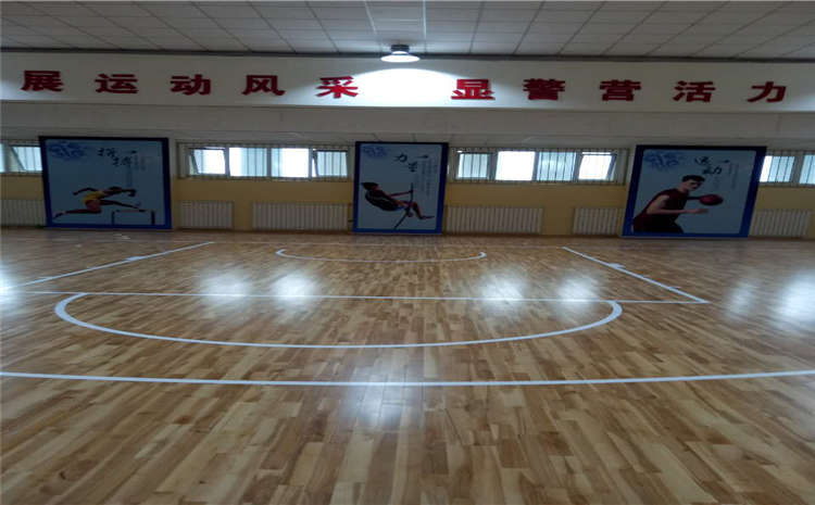 歐氏拼接板體育木地板廠家去哪找？