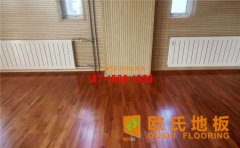羽毛球木地板泡水了，該怎么辦？